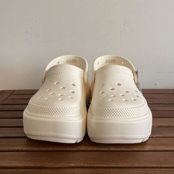 NWT Crocs Stomp Clog Chalk Women Size 8 Men Size 6(209347-0WV) - Picture 4 of 10